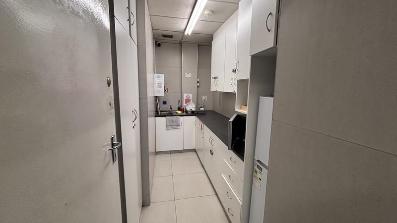 To Let Commercial Property for Rent in Killarney Gardens Western Cape